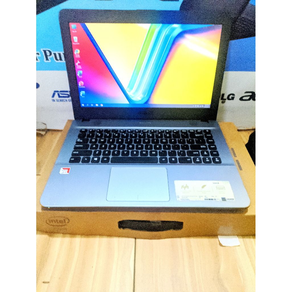 ASUS X441B AMD A4 RAM 4GB HDD 500GB