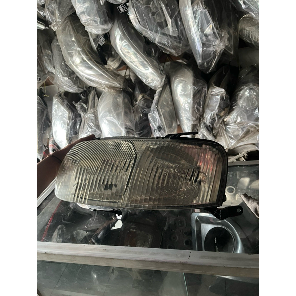 headlamp ford escape 2001-2004 original