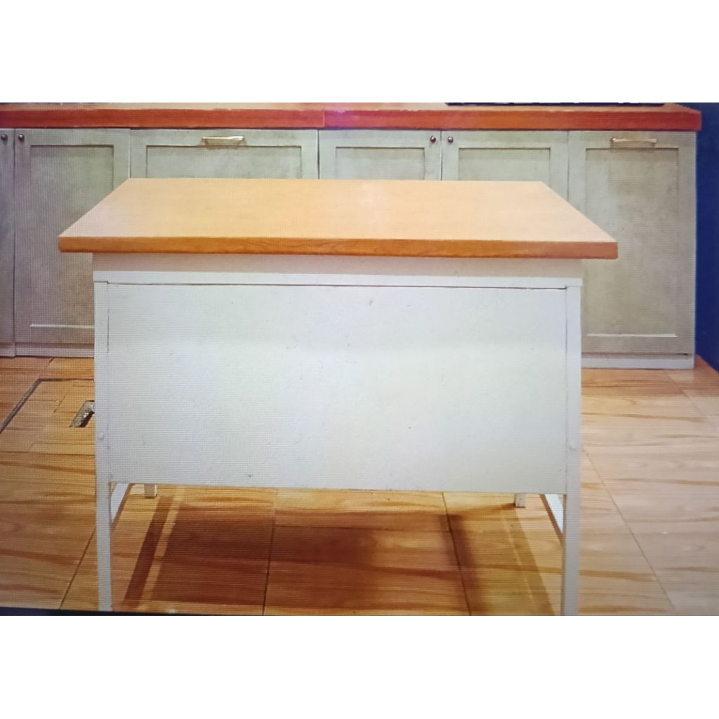 Kitchen Island Minimalis