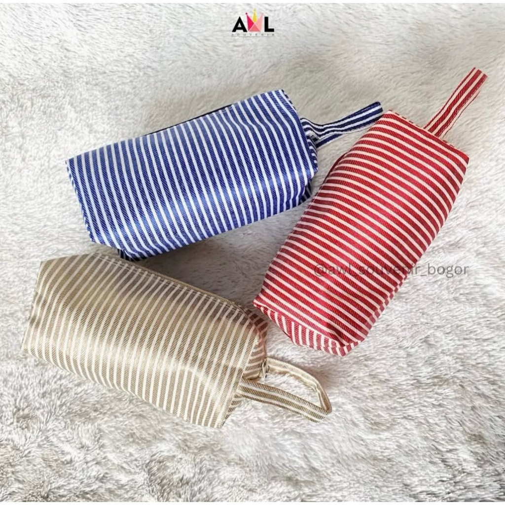 Pouch Salur Kubus ukuran kecil