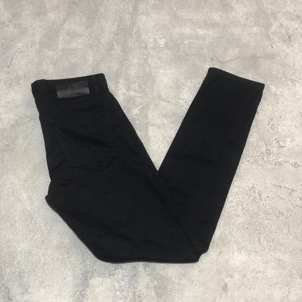 Celana Jeans Calvin Klein CJ-077 Original