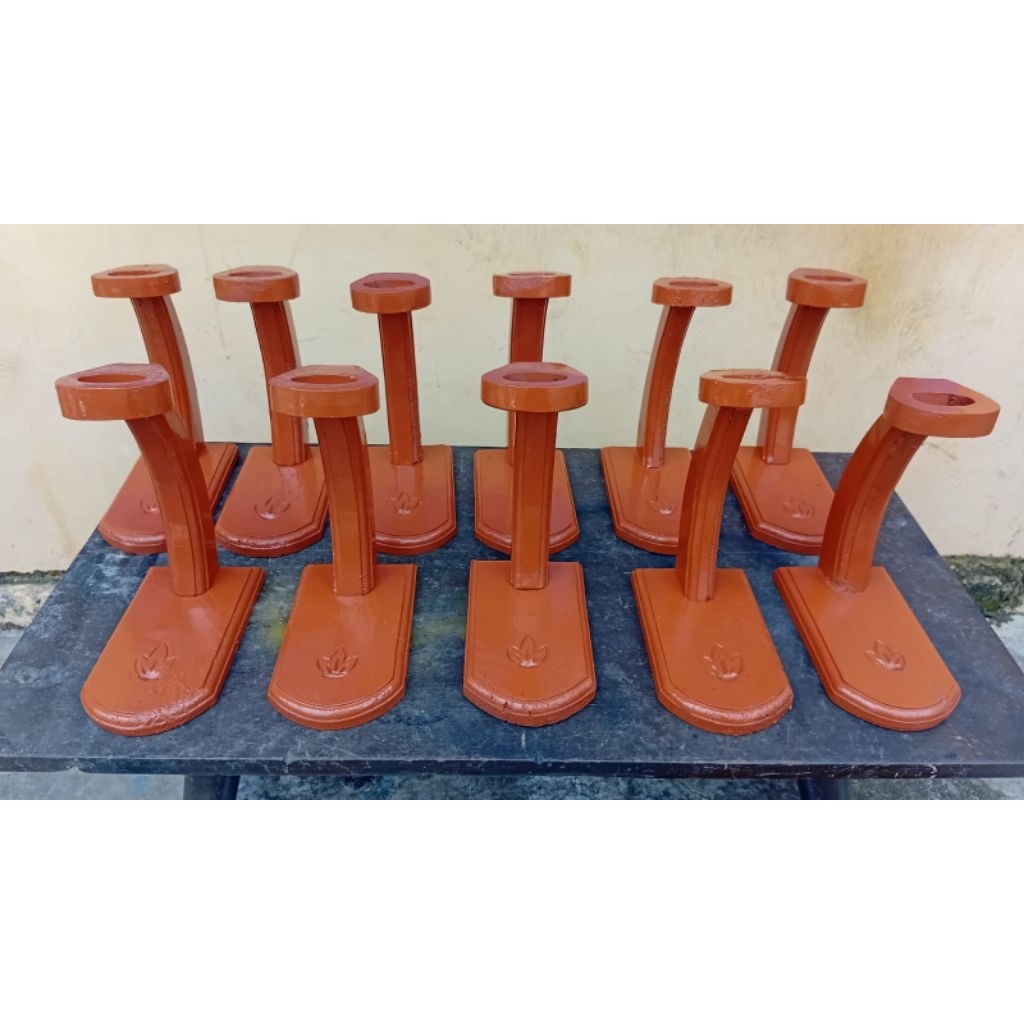 Jagrak Keris / Stand Keris / Blawong Duduk