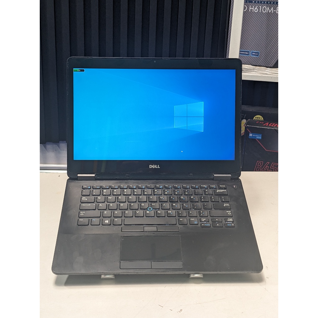Laptop Dell Latitude E7470 Core i5 Gen 6 RAM 8GB Touchscreen MURAH