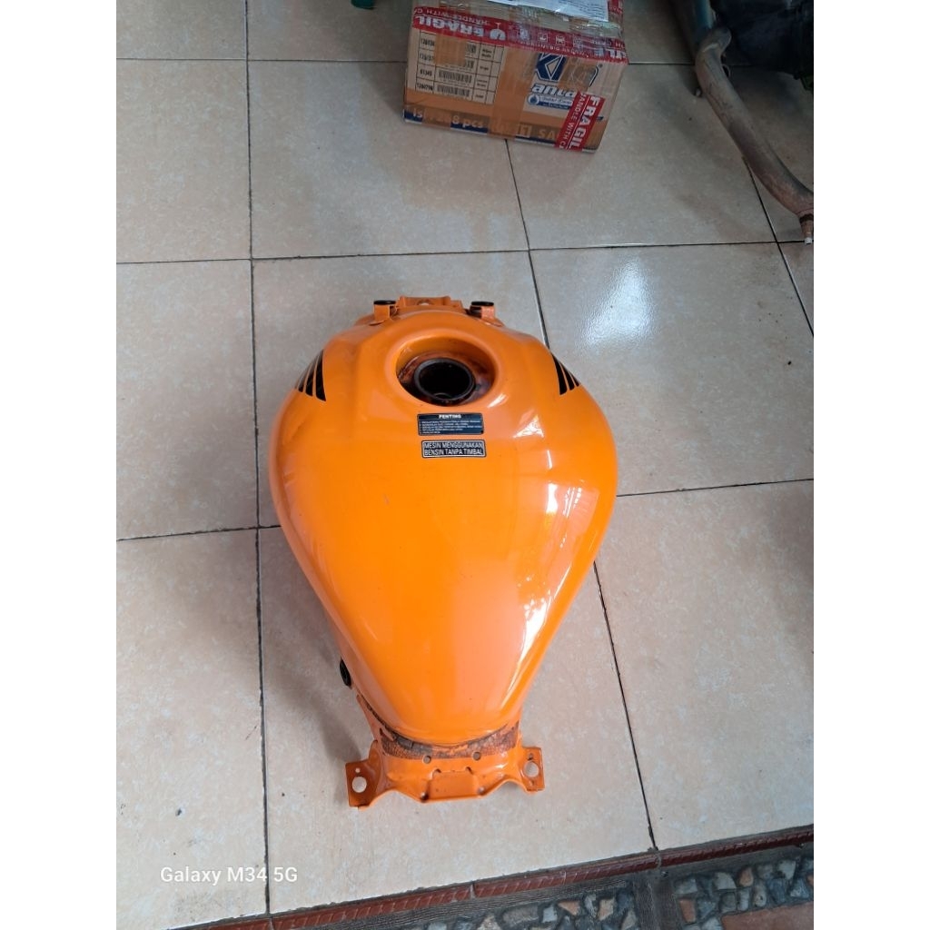 Tangki CBR250R CBU K33 Repsol