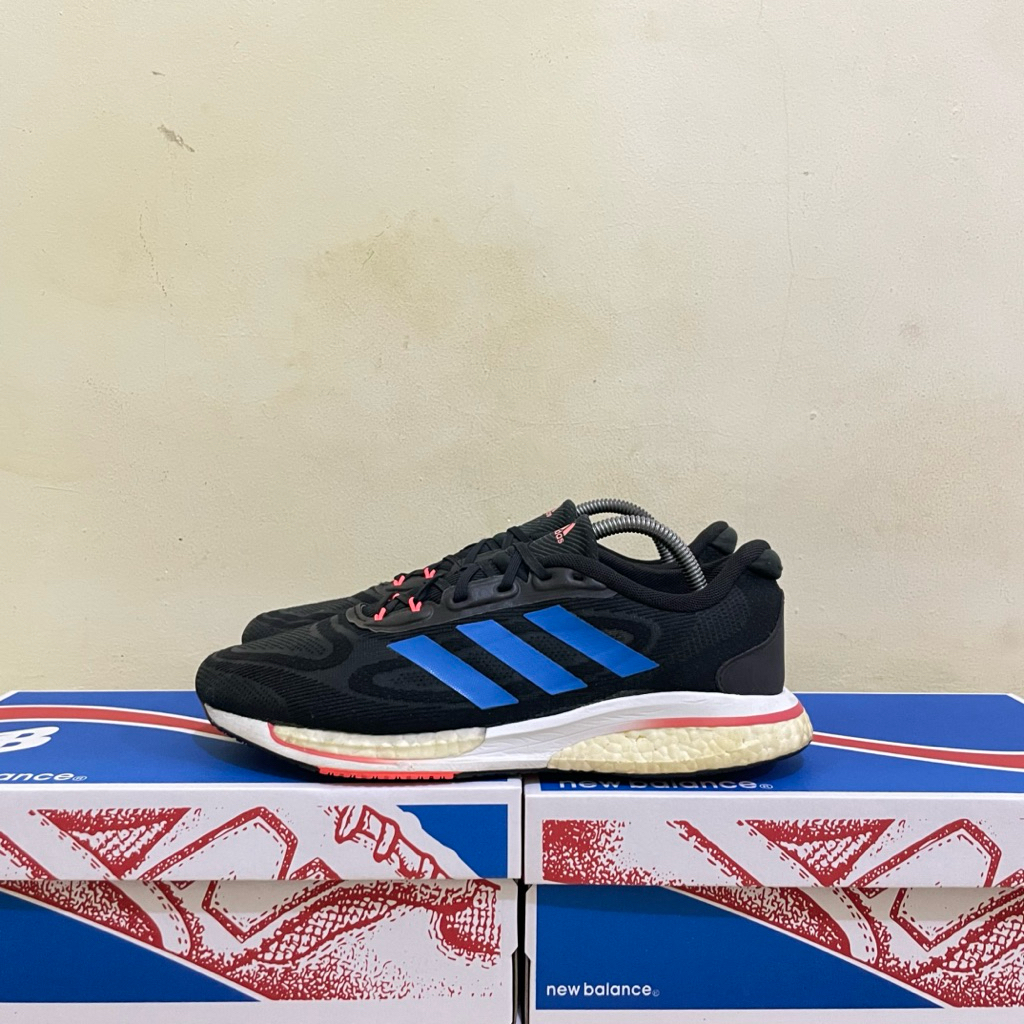 42 - Sepatu Lari Running Jogging Supernova Bekas Second