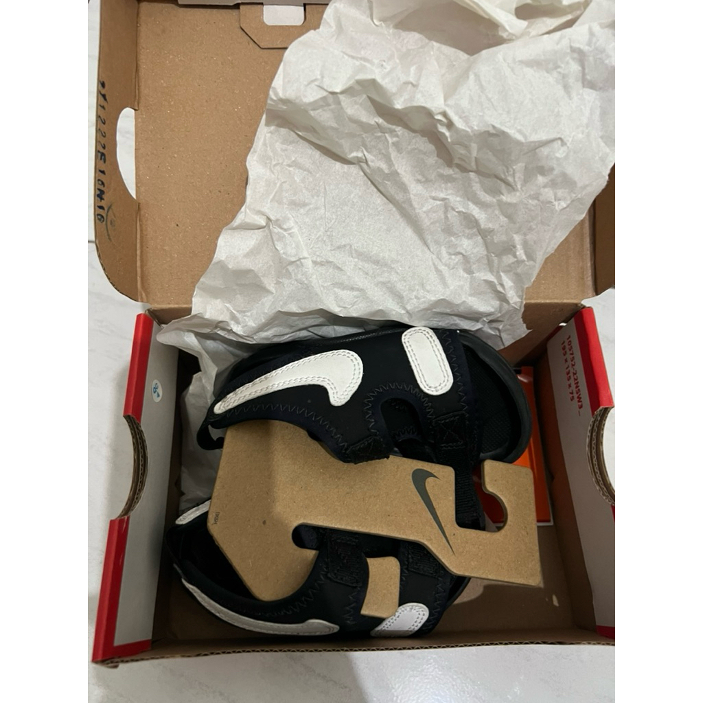 preloved Nike Sunray Adjust 6