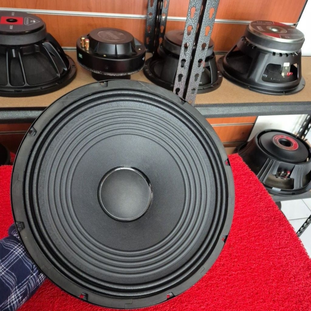 SPEAKER SOUNDQUEEN 15 MP