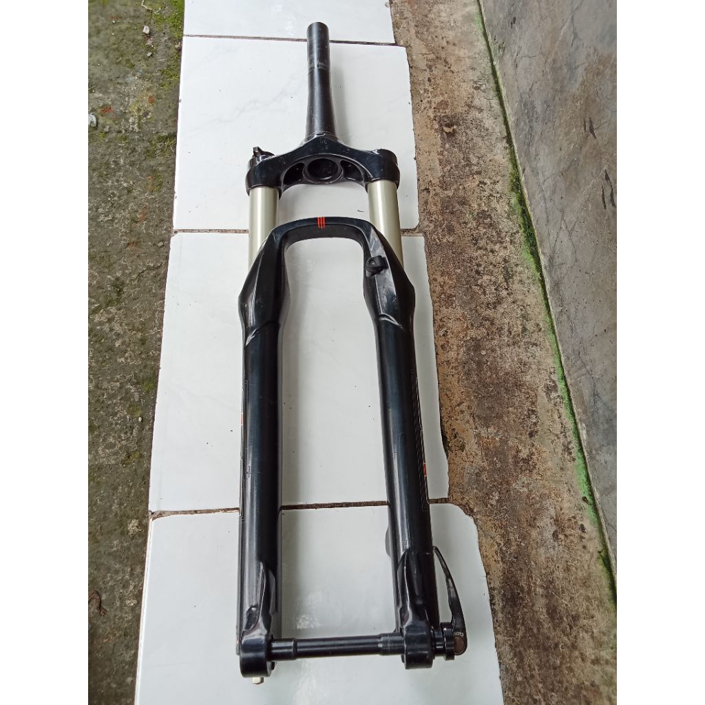 fork Rst first air 27,5in Ta 15x100mm