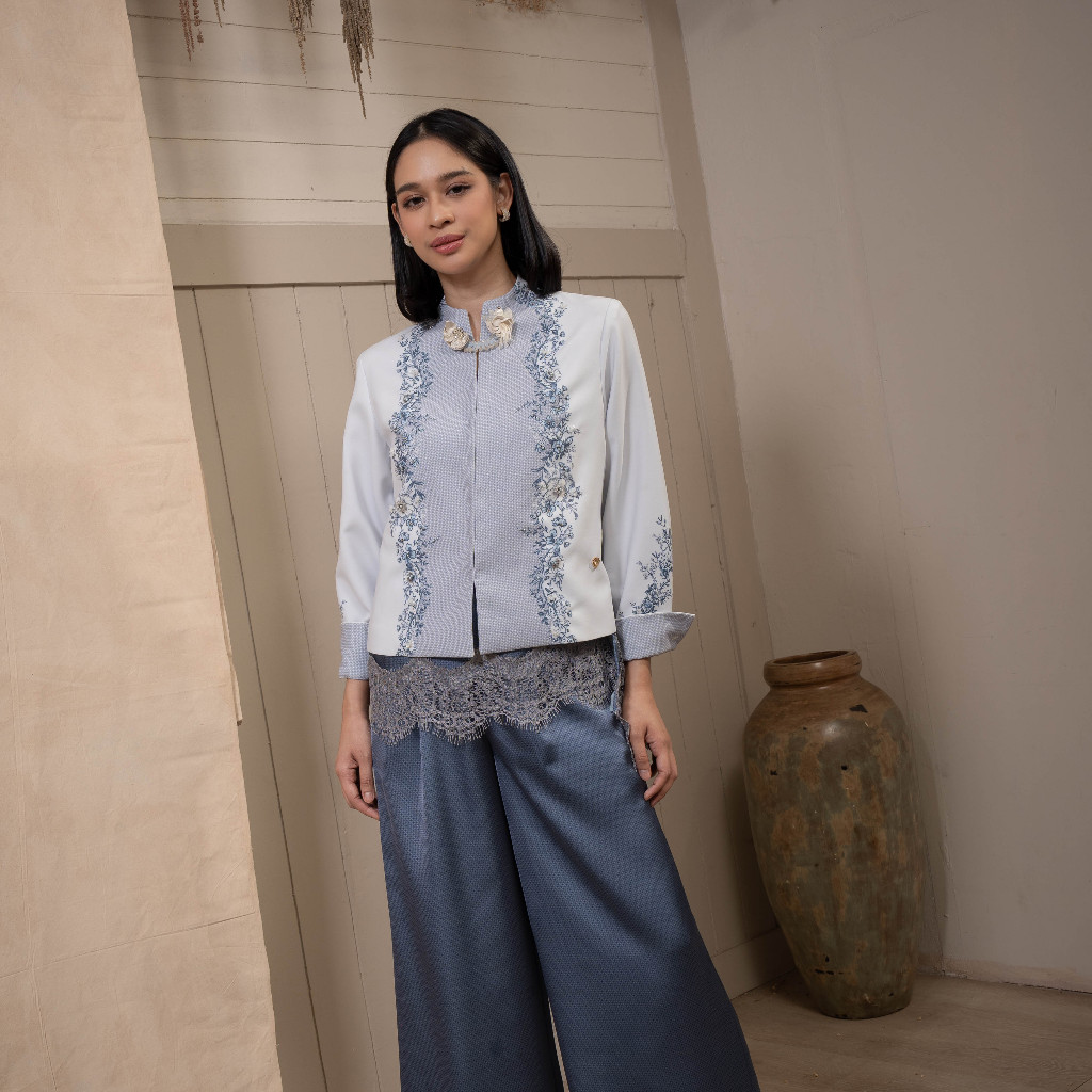 VAIA Atelier - Atasan Outer Wanita Raeya