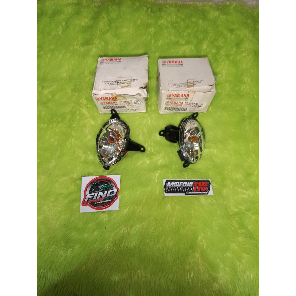 Lampu sein depan fino karbu 1UB