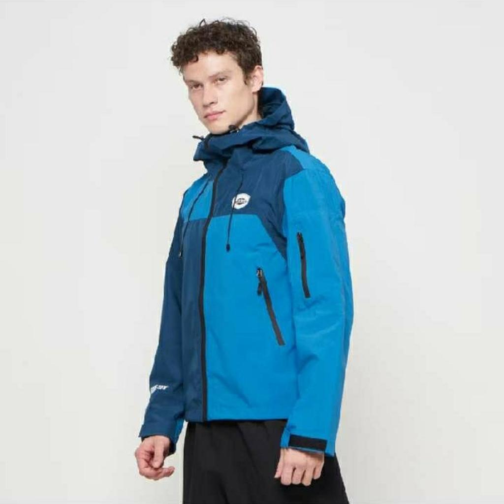 JAKET OUTDOOR MAKALU ARAKAN GORE-TEX