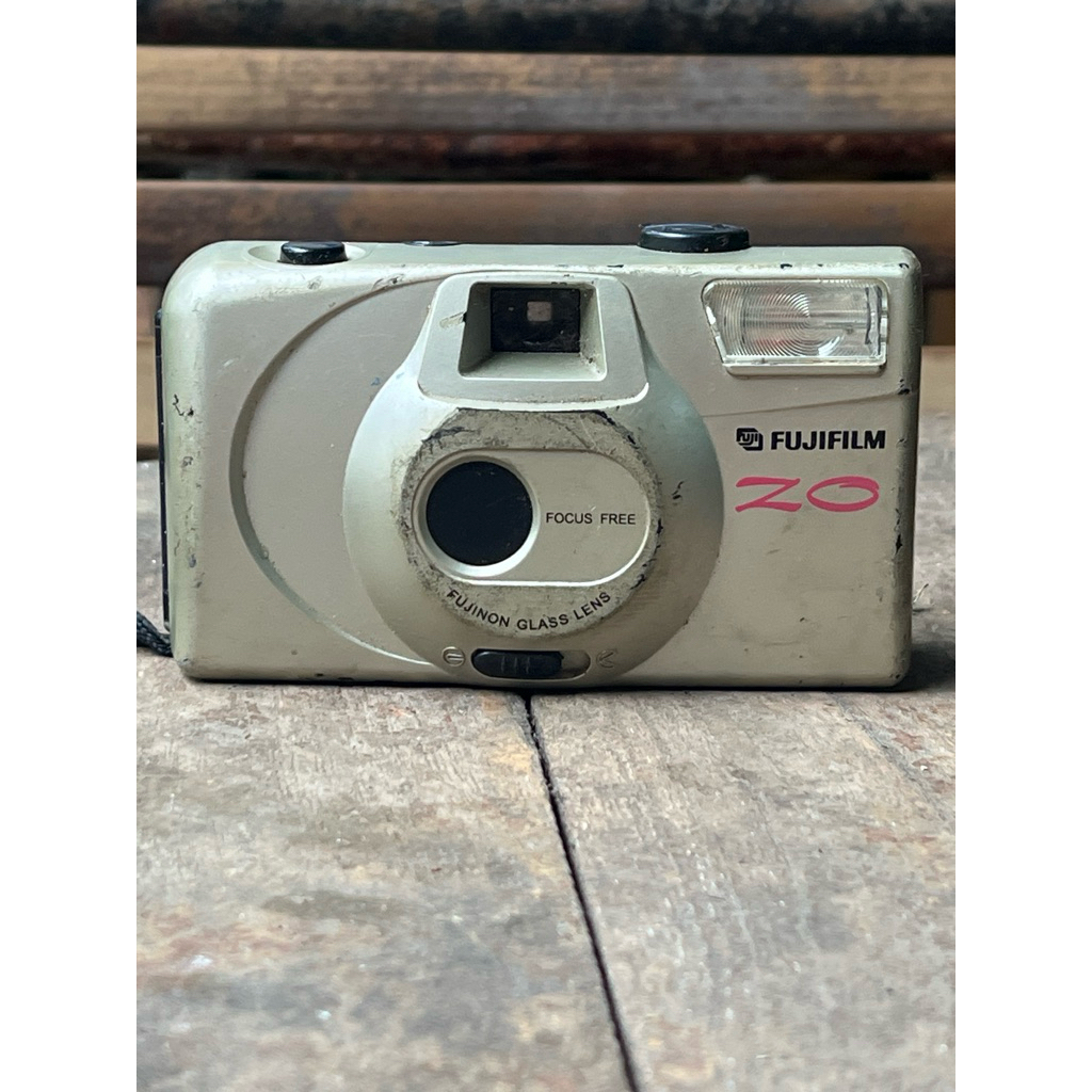 Kamera Poket Analog / Pocket Camera Film for Display, Fuji Film ZO