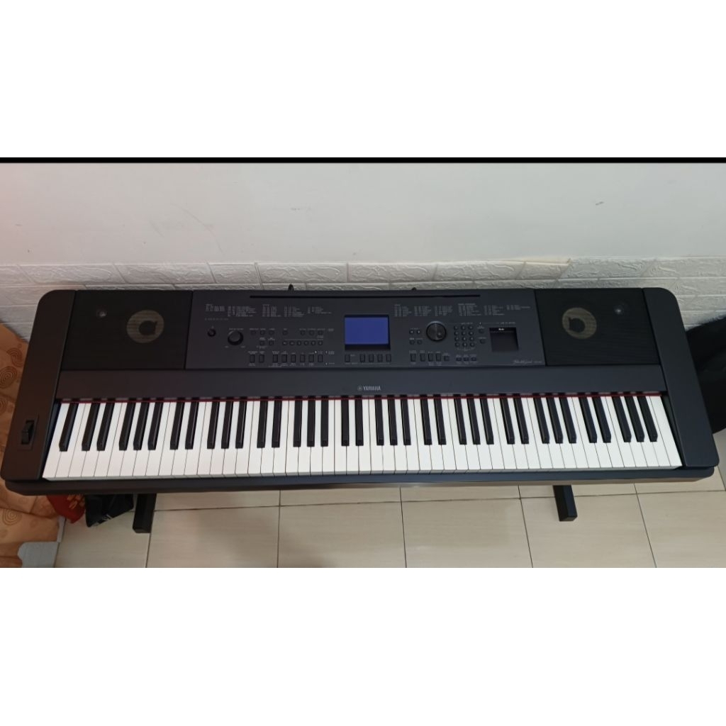 Yamaha DGX 660