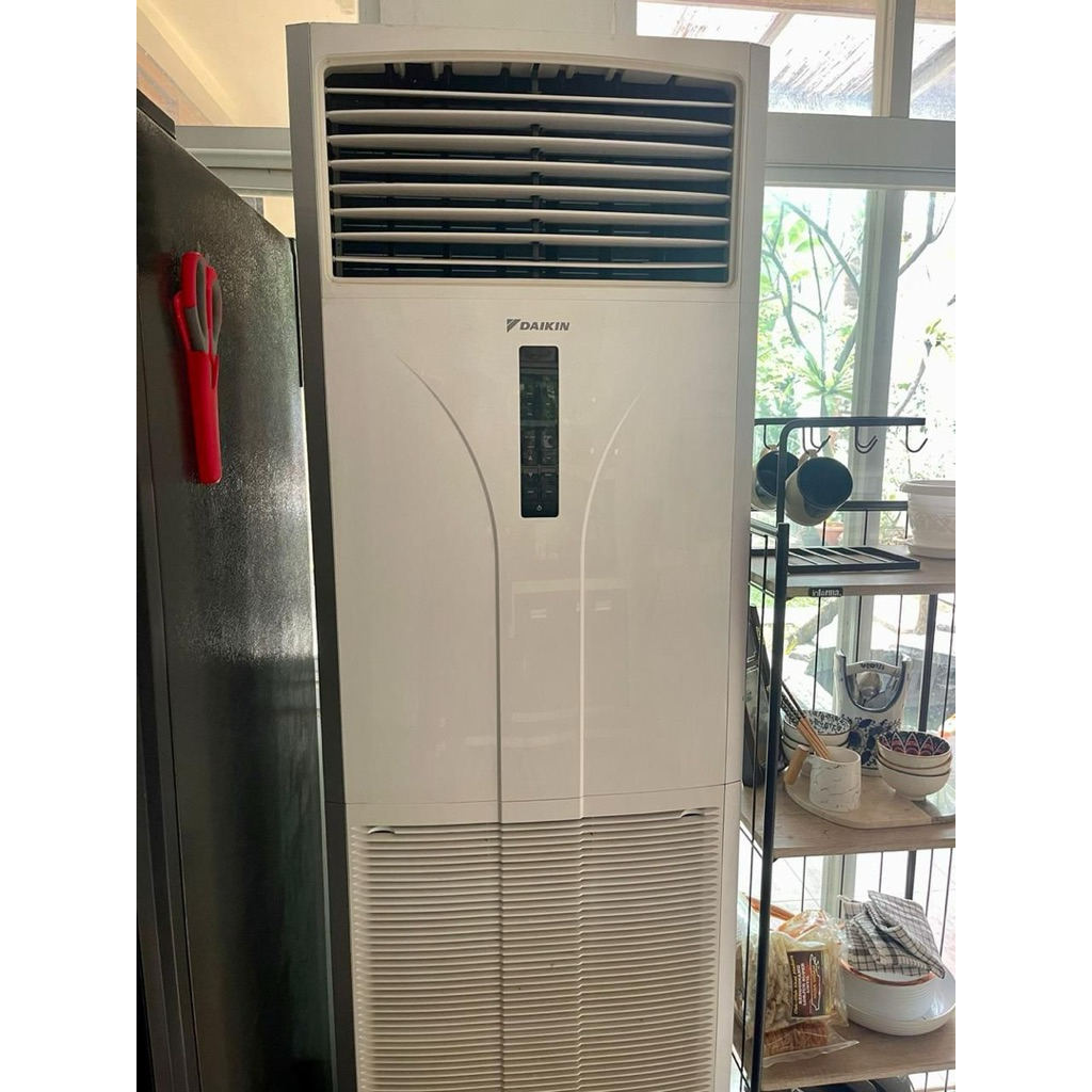 AC STANDING DAIKIN