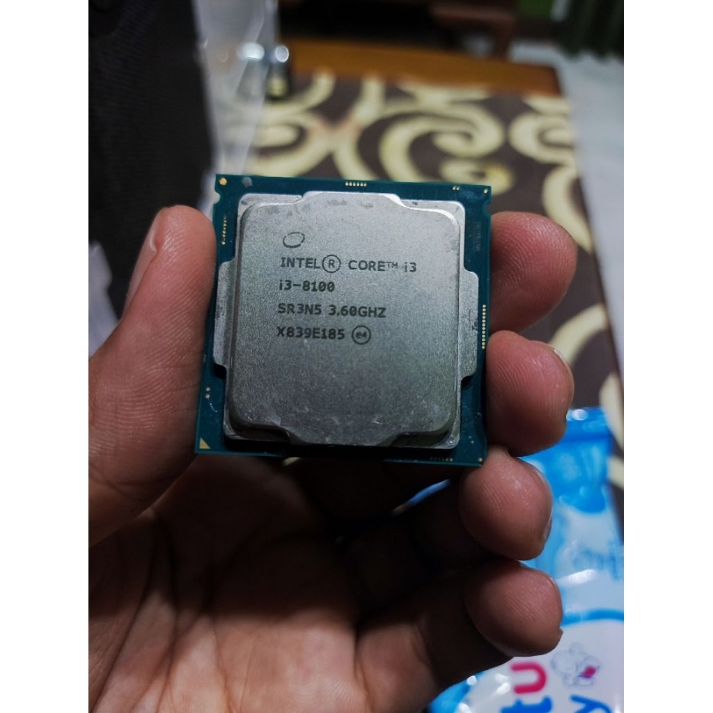 Core i3-8100 Gen 8 Tray Second
