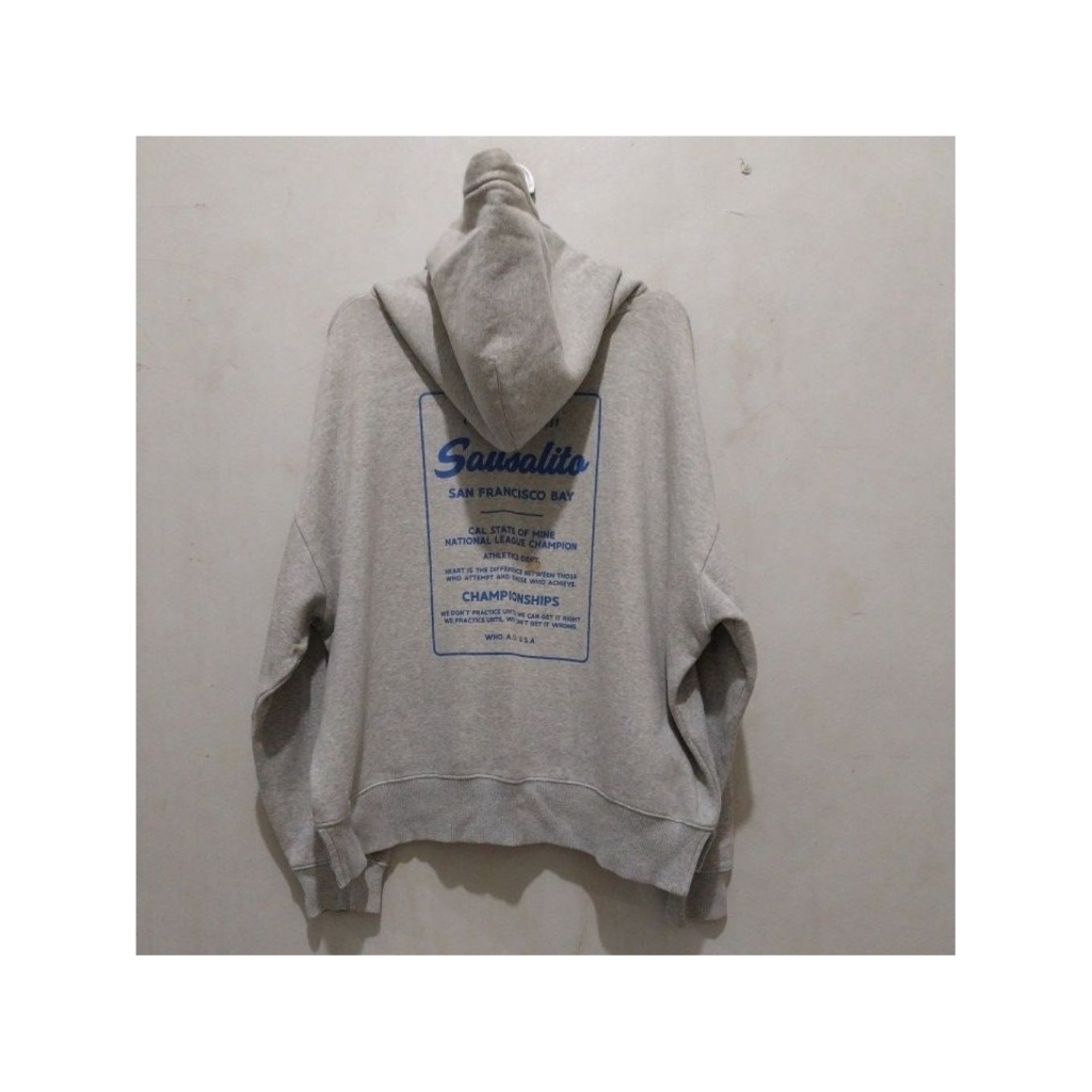 Who.Au California Hoodie