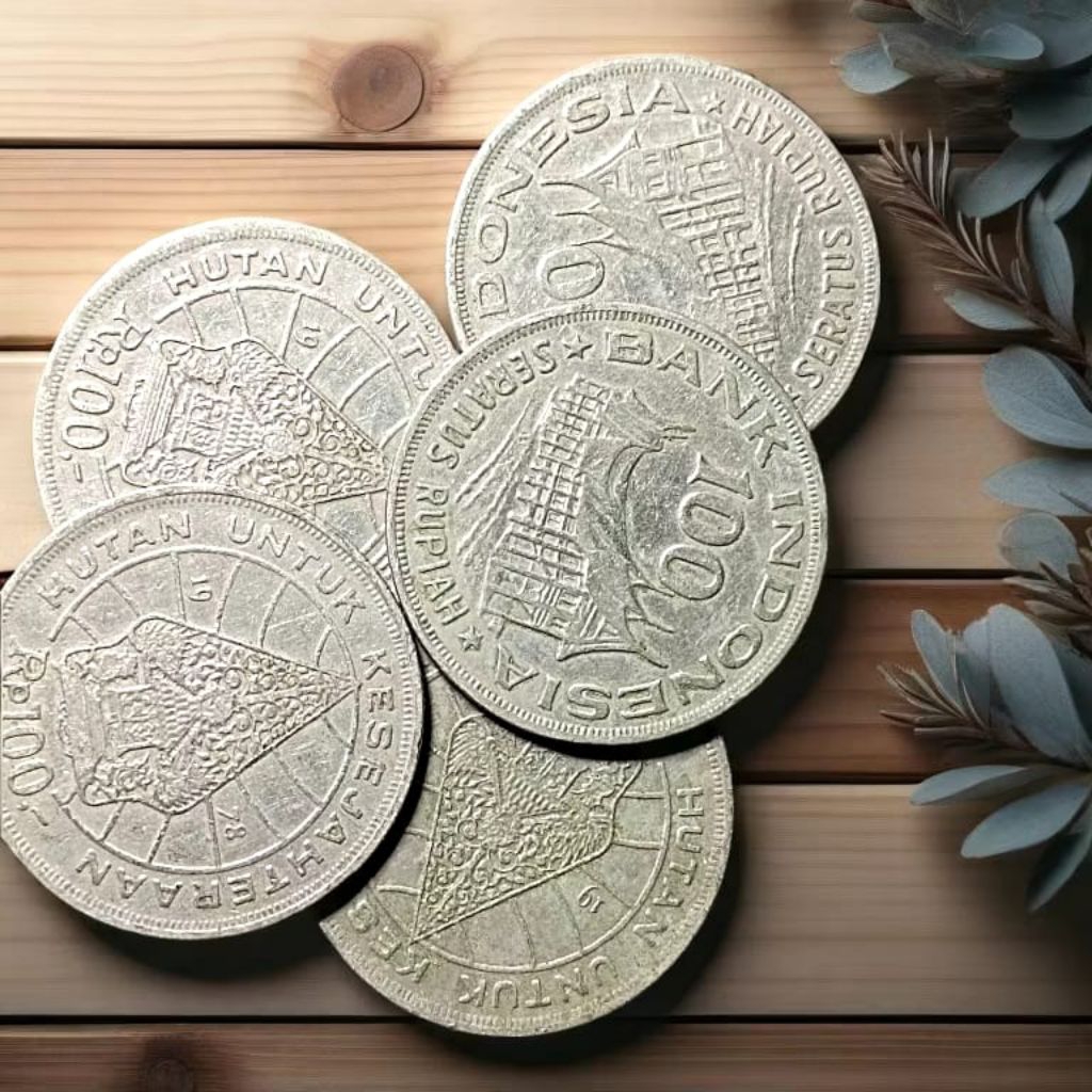 Uang koin kuno 100rupiah 1973 sudah dibersihkan