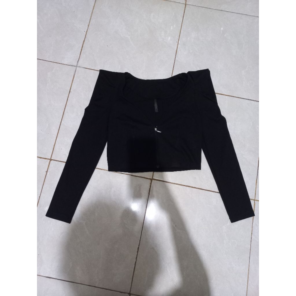 Blazer crop hitam