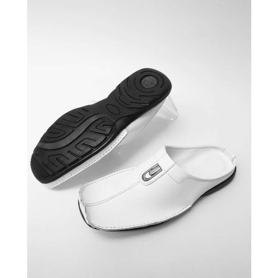 Sandal Slop Pria Kulit Asli Outsol Karet Lentur Hitam Putih Coklat Tan 38-43