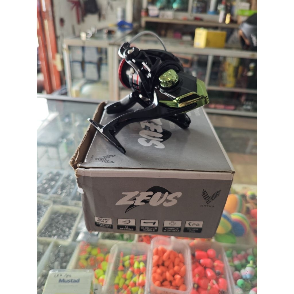Reel Pancing Virtus ZEUS 1000 (12 Ball Bearings) - CNC Metal Handle Aluminium Spool Putaran Ringan