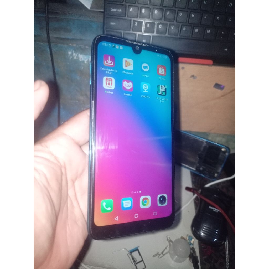 Advan G3 Pro 4/64 minus touchscreen ngga bisa separo keatas bonus mouse wireless dan otg