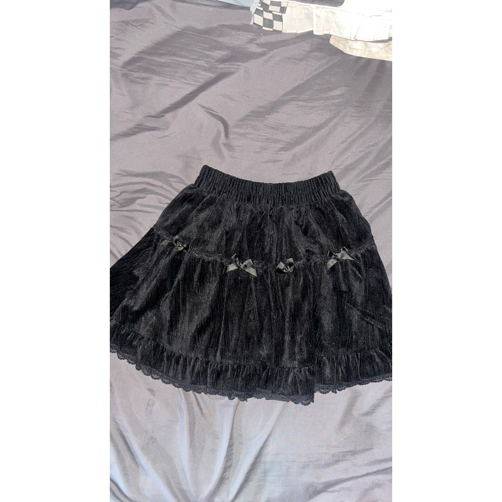 Rok mini lucu hitam polos