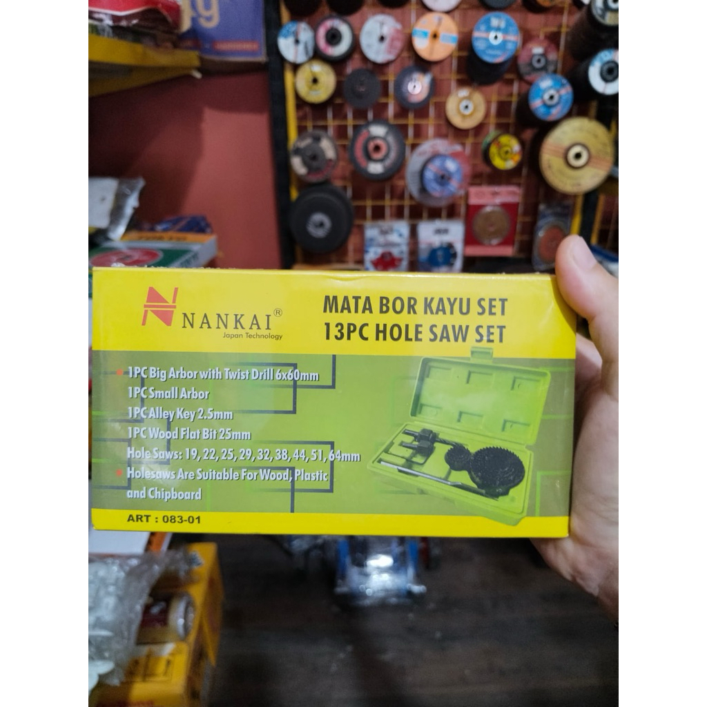 NANKAI mata bor kayu set 13 pc hole saw set