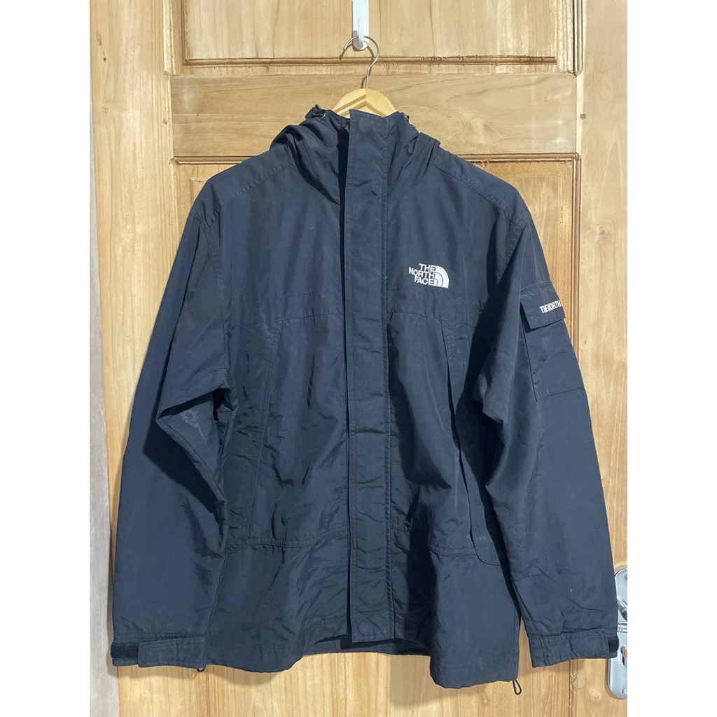 TNF SS