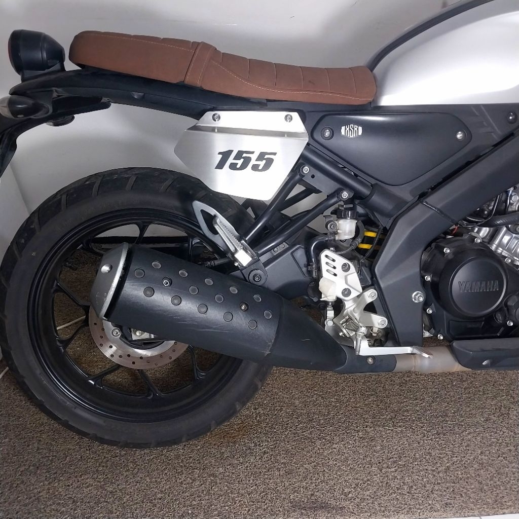 Yamaha XSR 155 Side Body Cover