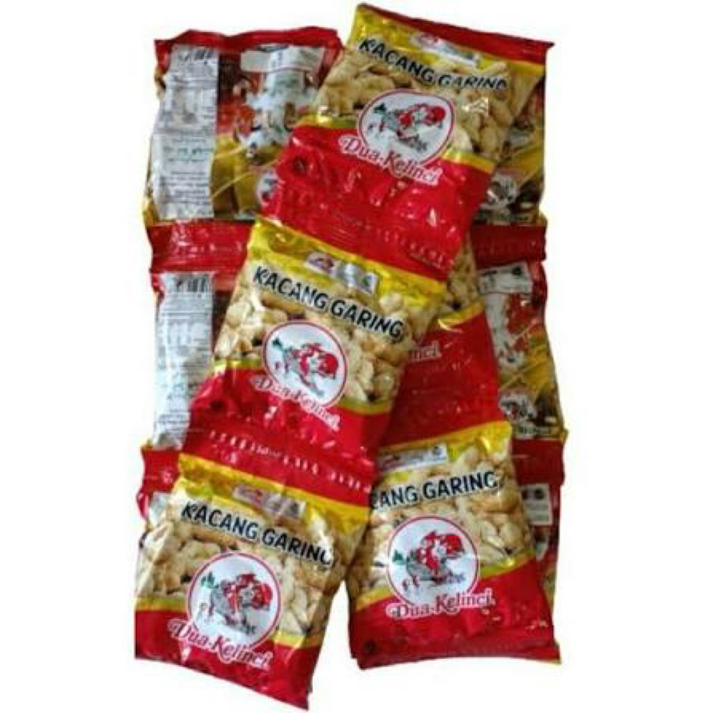 Kacang Garing Kulit Dua Kelinci Renceng isi 10 saset Gurih Renyah