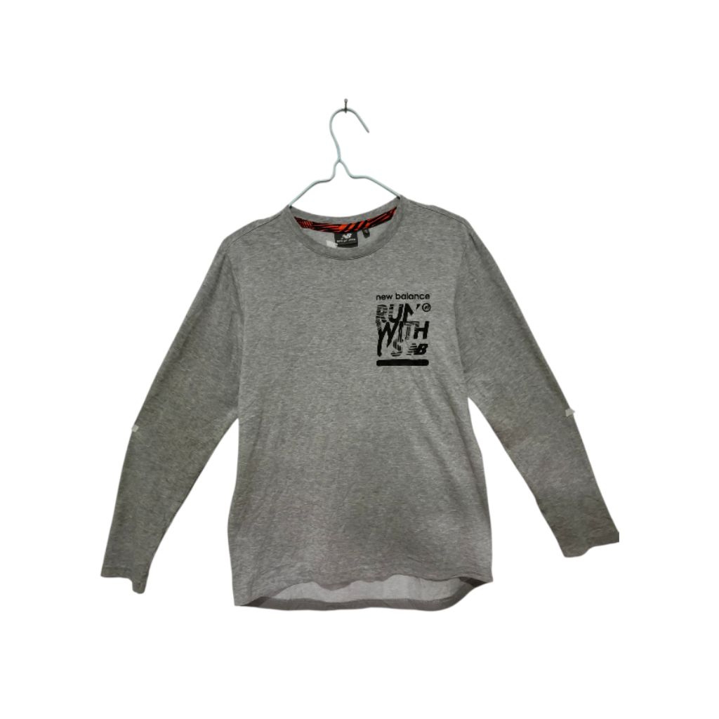 new balance tshirt running second