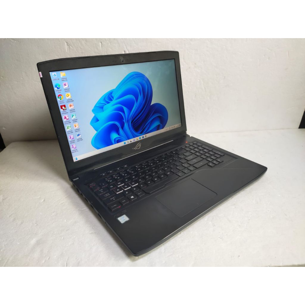 A344 Asus Rog Strix GL503G /GL503GE core i7-8750H Ram 16GB ssd 512GB GTX 1050ti 4GB