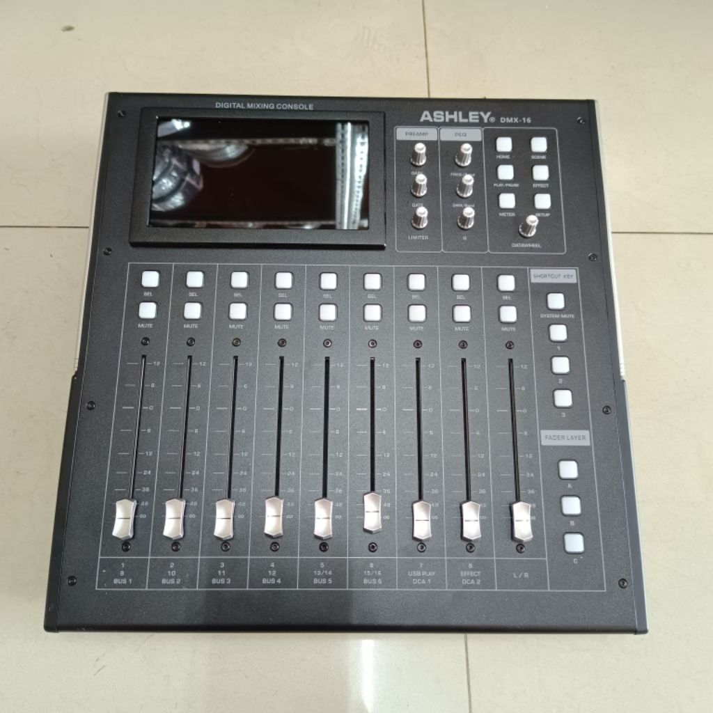 MIXER AUDIO DIGITAL ASHLEY DMX 16 TOUCHSCREEN 16 CHANNEL ORIGINAL