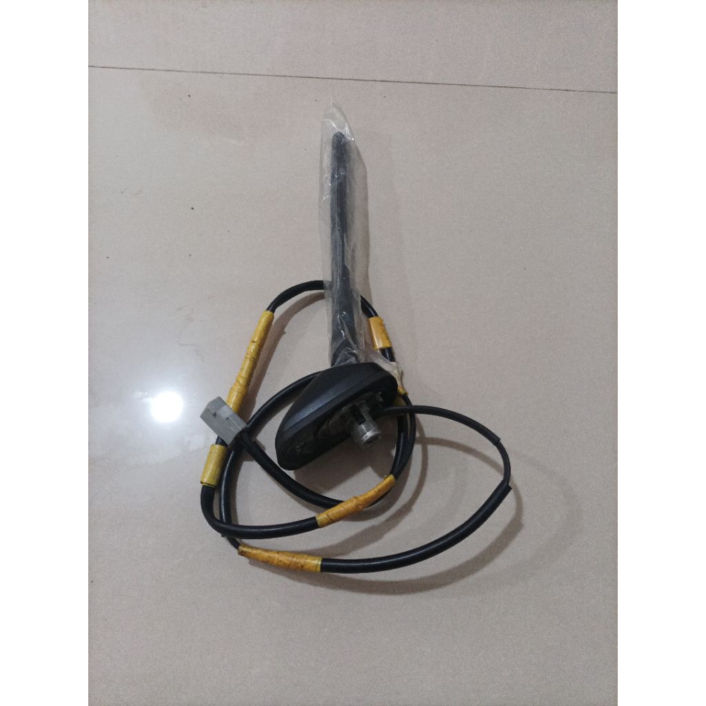 ANTENA RADIO MOBIL TOYOTA ETIOS VIOS YARIS SIENTA ORIGINAL