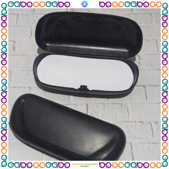 D04 Tempat Kacamata Kotak Segi Plastik Wadah Box Kaca Mata Hitam Polos Hardcase Magnet Pria Wanita S