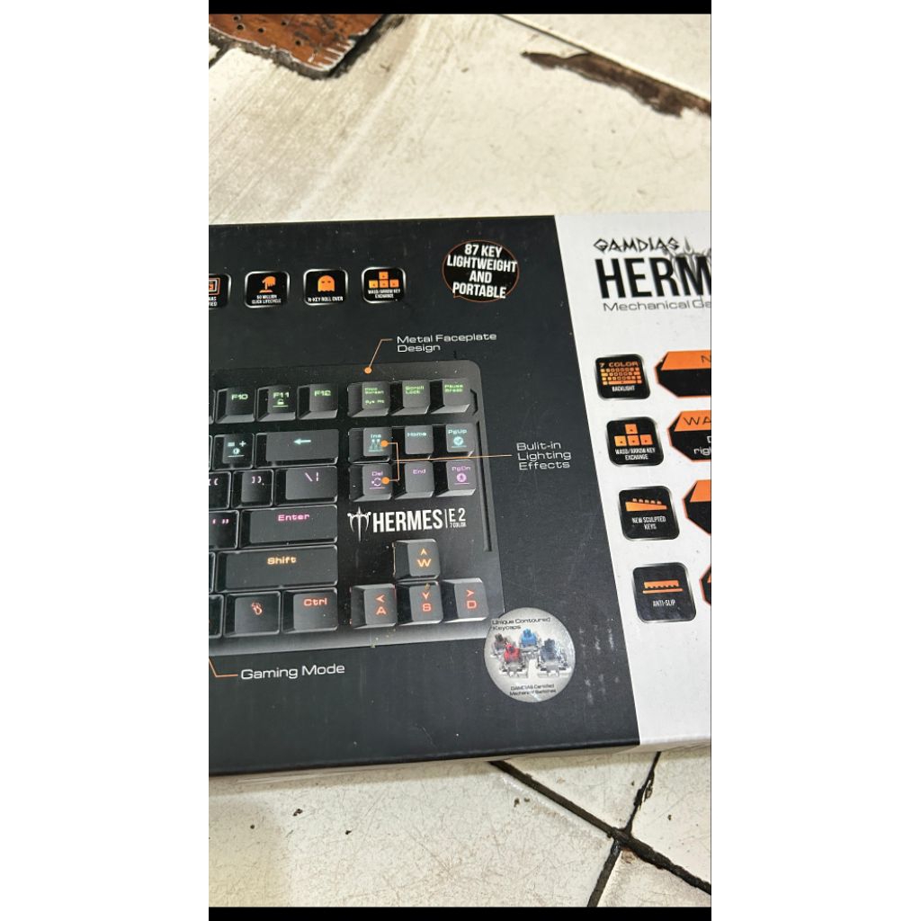 keyboard gaming gamdias e2 7 colour dan headset Hebe e1