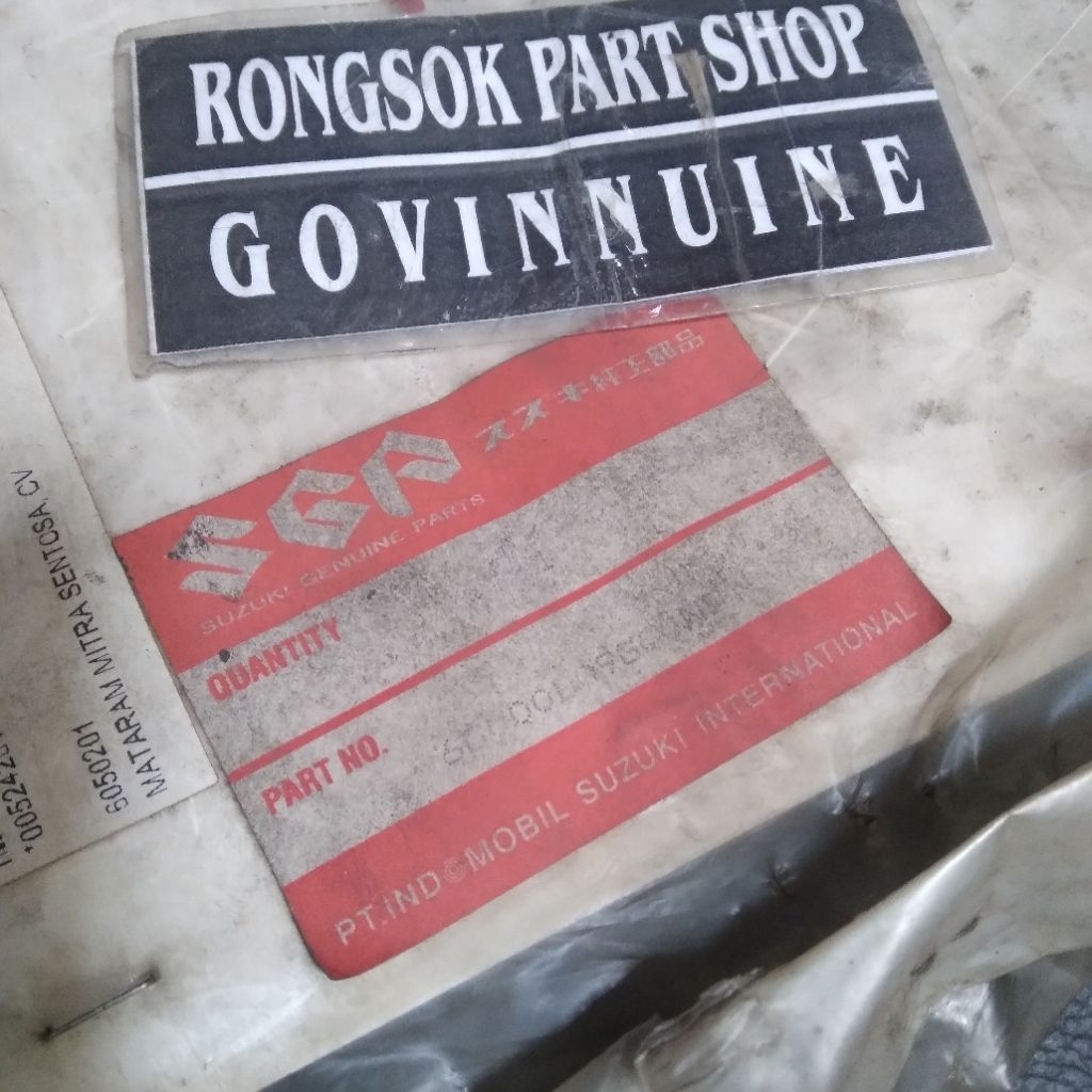 striping stiker sticker lis suzuki smash 2001 2002 merah tromol ori asli sgp