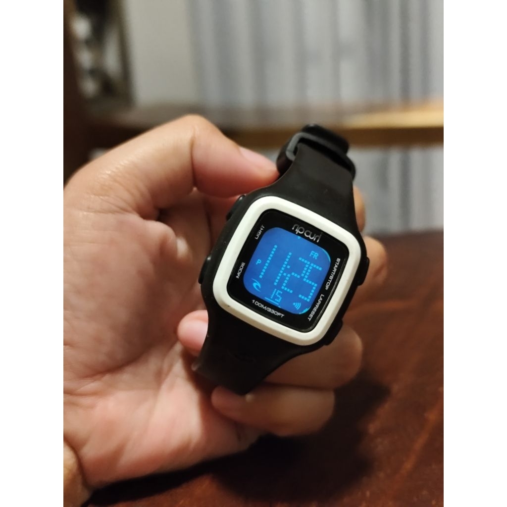 Ripcurl  jam tangan pria wanita original unisex