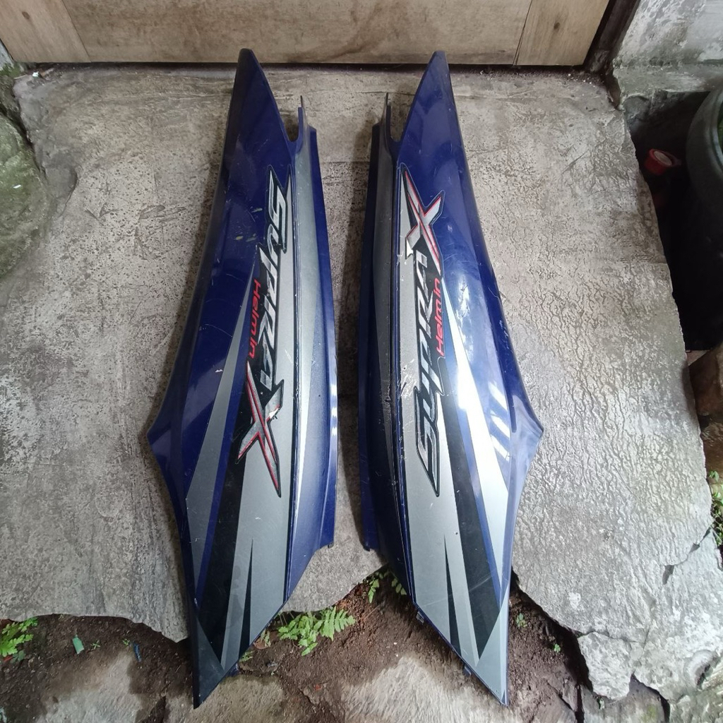 cover bodi body belakang honda supra x 125 helm in original copotan