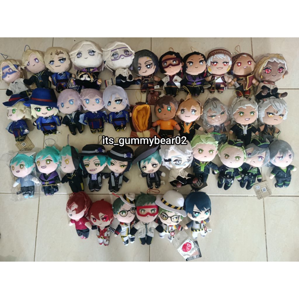 [1] TWISTED WONDERLAND Official Sega Aniplex pin Tomonui banpresto Nuigurumi Kuji plushie