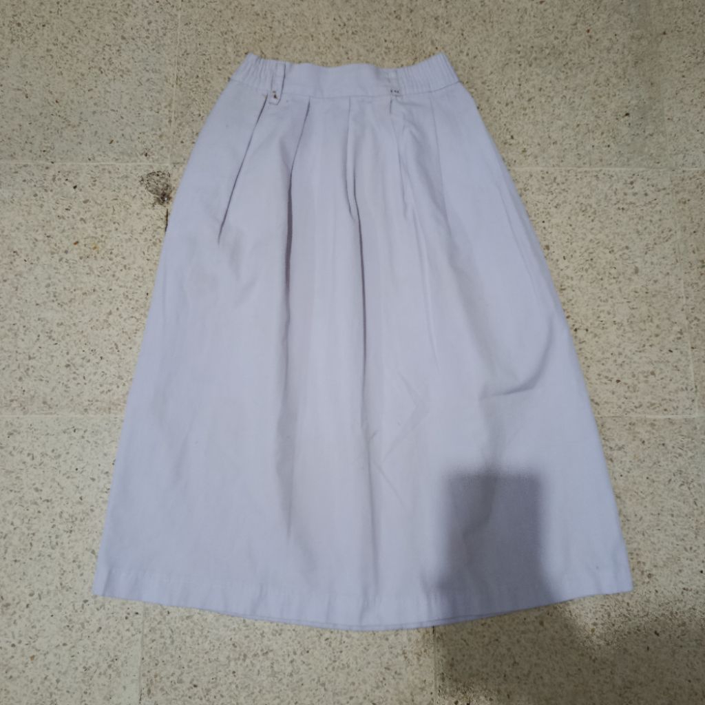 PL rok sekolah putih merk seragam/ apple 16