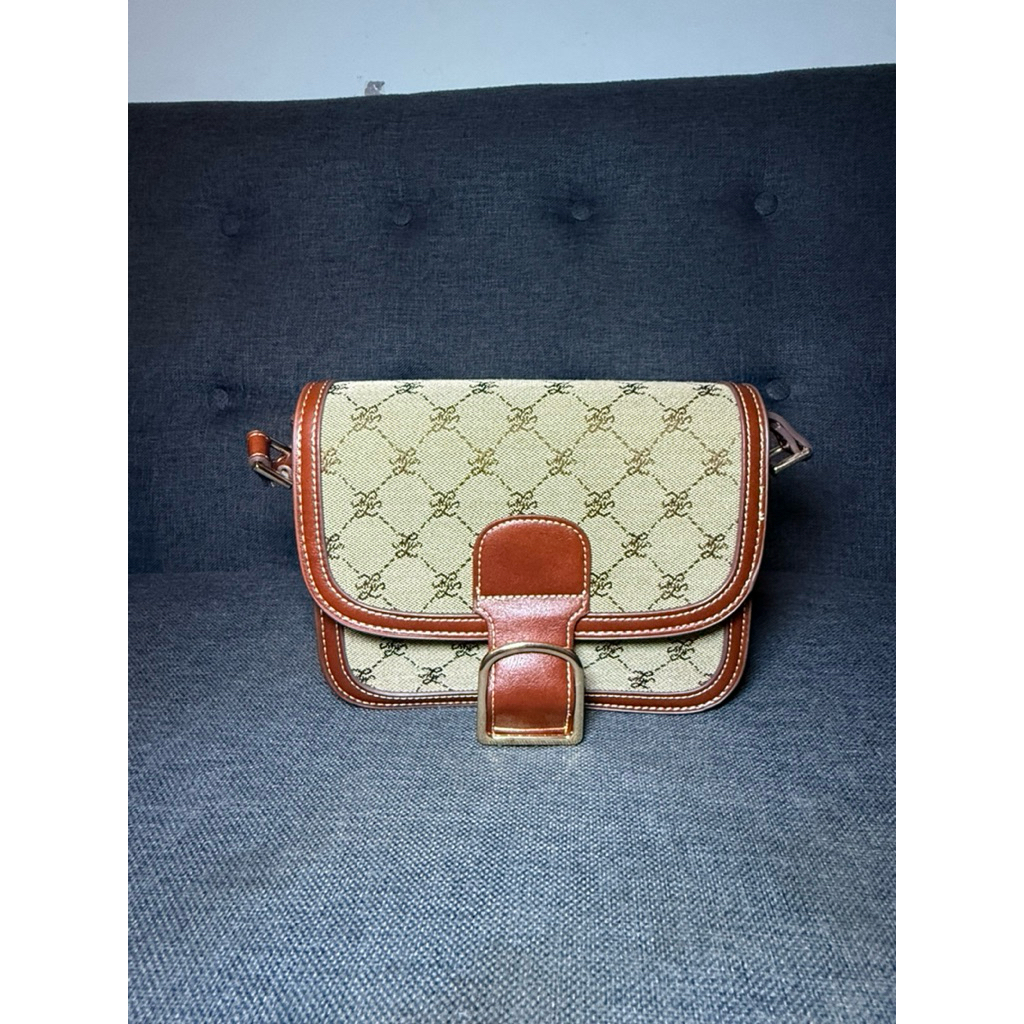 PRELOVED MANGO