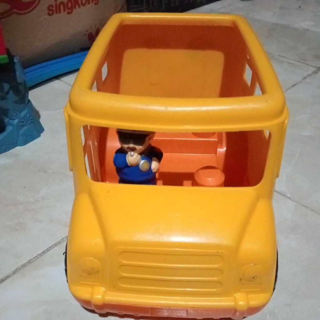 school bus megabloks preloved