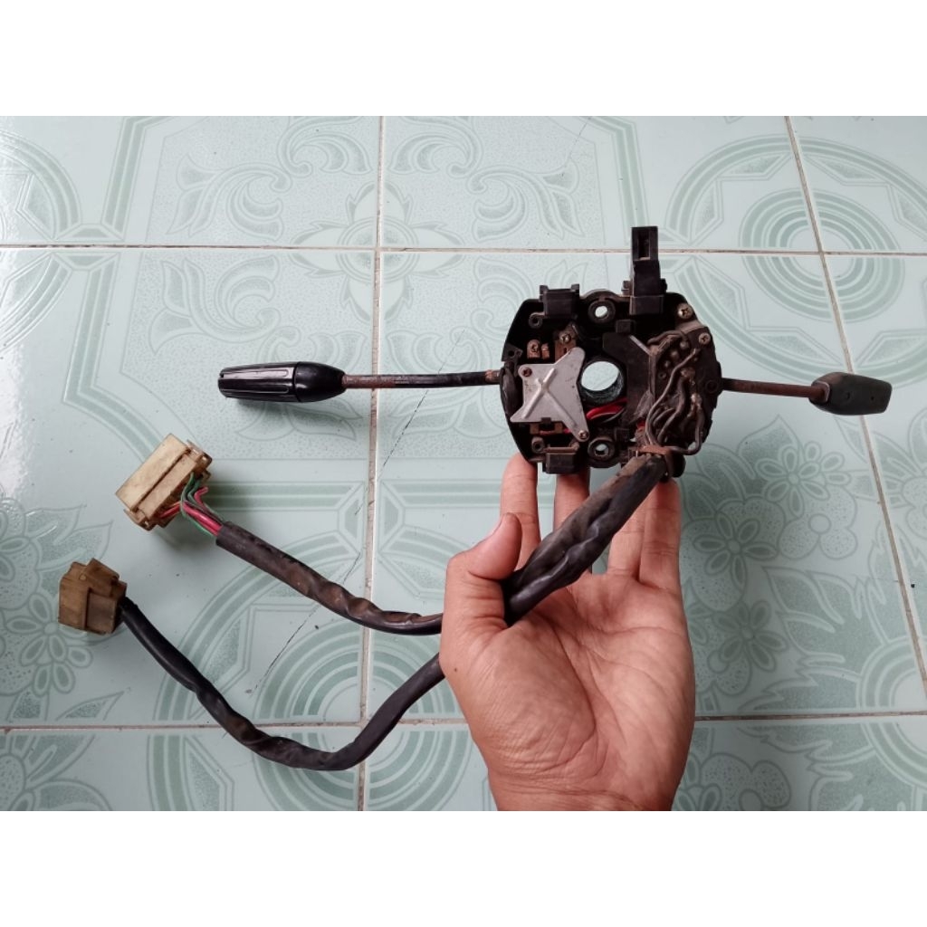 Saklar sen L300 copotan original