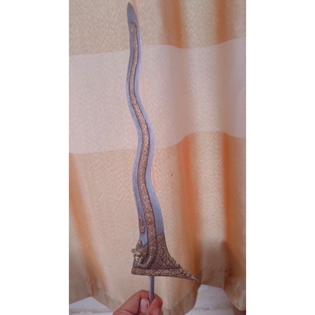 keris Naga sapto