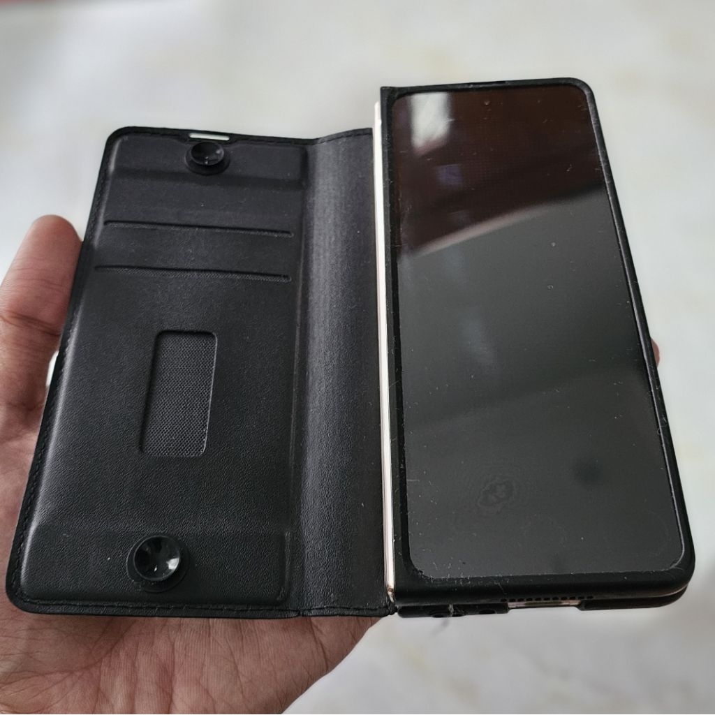 Samsung Galaxy Z Fold 4 RAM 12 GB Memori 1 TB Original Mulus No Minus