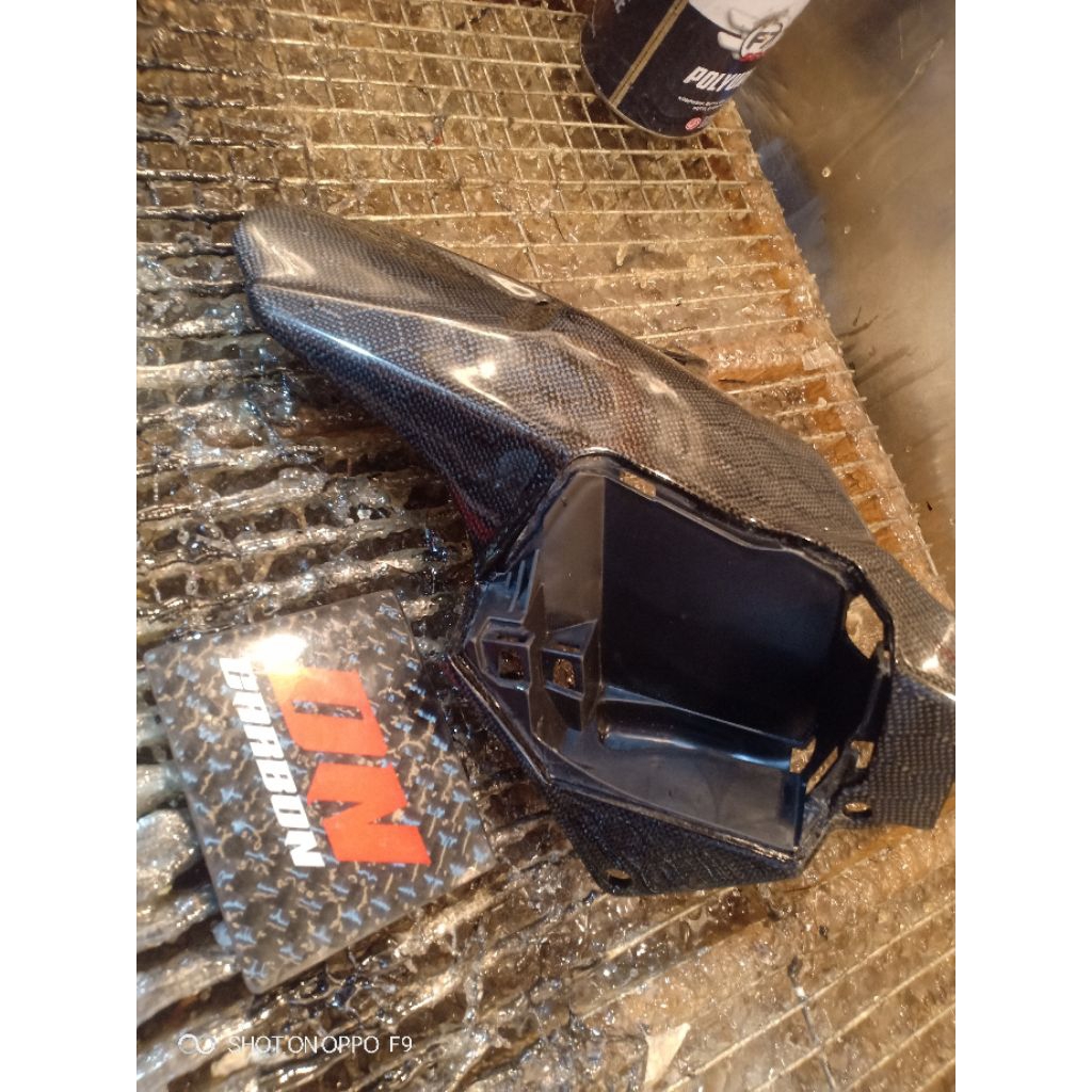 hugger airblade carbon kevlar pnp beat deluxe