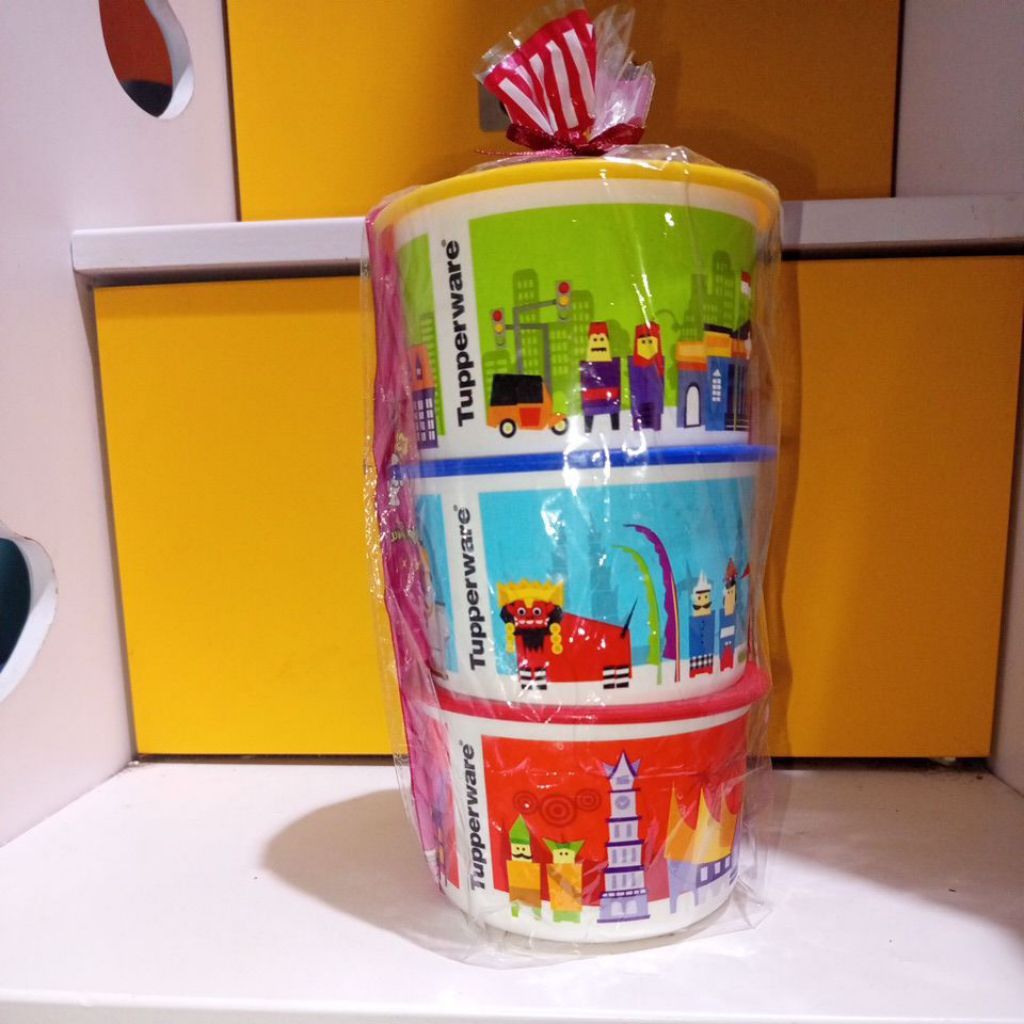 PRELOVED TUPPERWARE toples lebaran