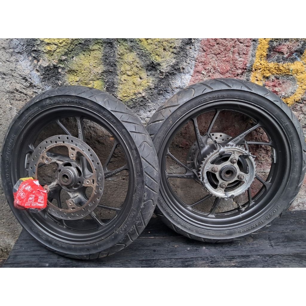 Velg Cbr 150 r facelift cb 150r face lift pelek racing palang original ori copotan standar kelengkap