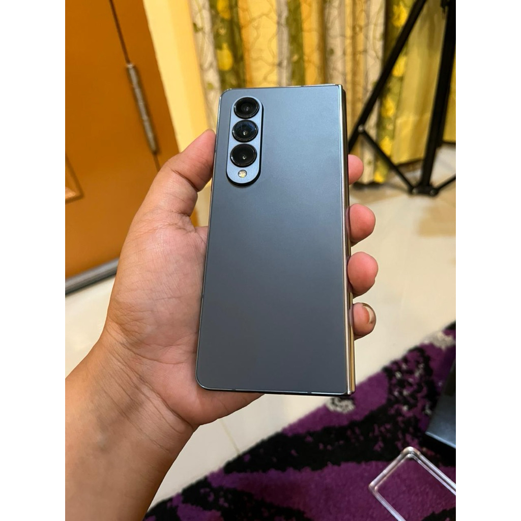 samsung Z fold 4 12/256gb